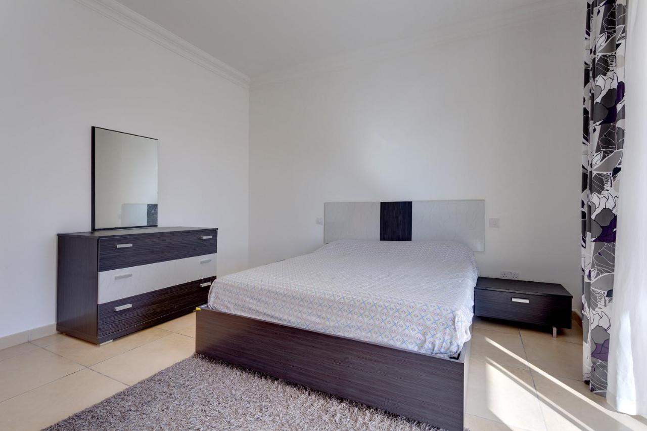 Apartment With Pool Sliema Exterior foto